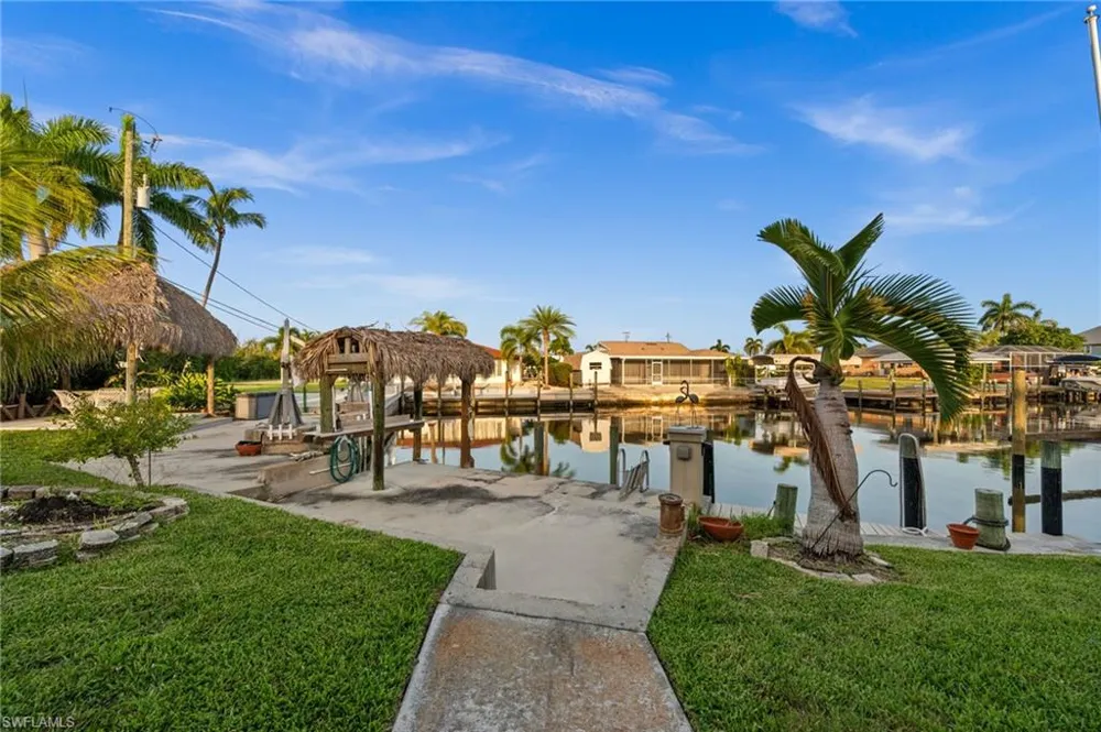 2498 Sapodilla Lane St. James City, FL 33956