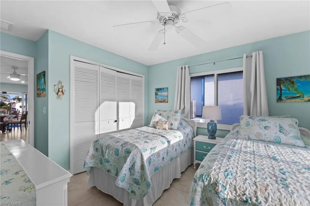 2498 Sapodilla Lane St. James City, FL 33956