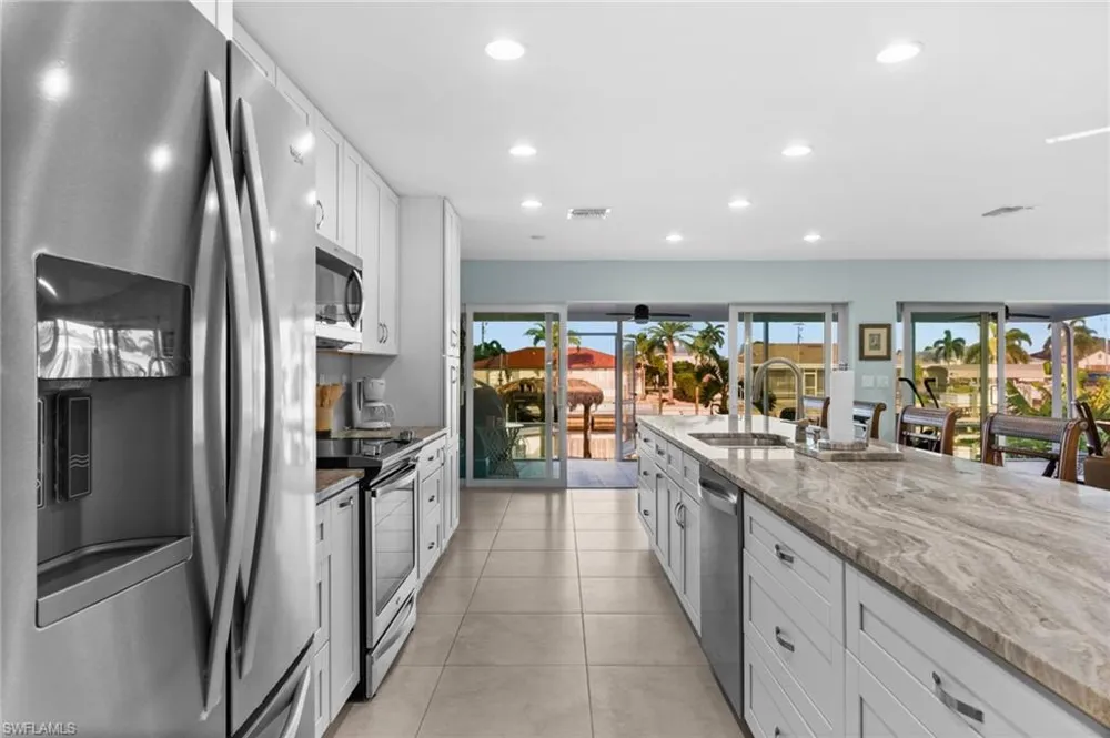 2498 Sapodilla Lane St. James City, FL 33956