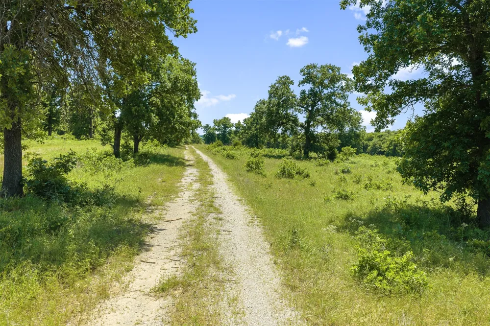 831 Barrons Ridge Wilson, OK 73463