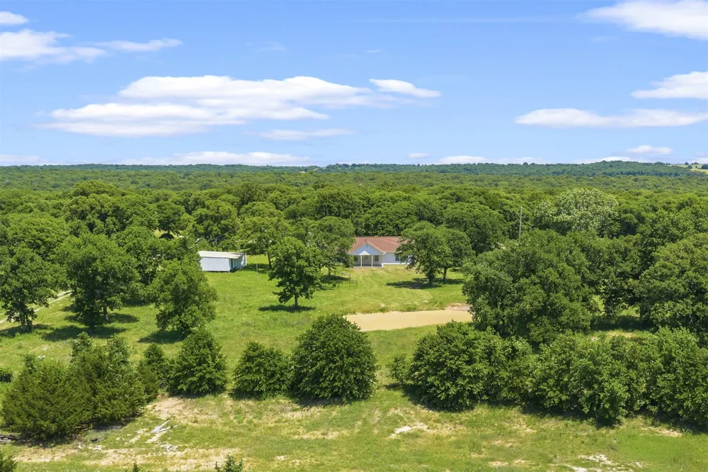 831 Barrons Ridge Wilson, OK 73463