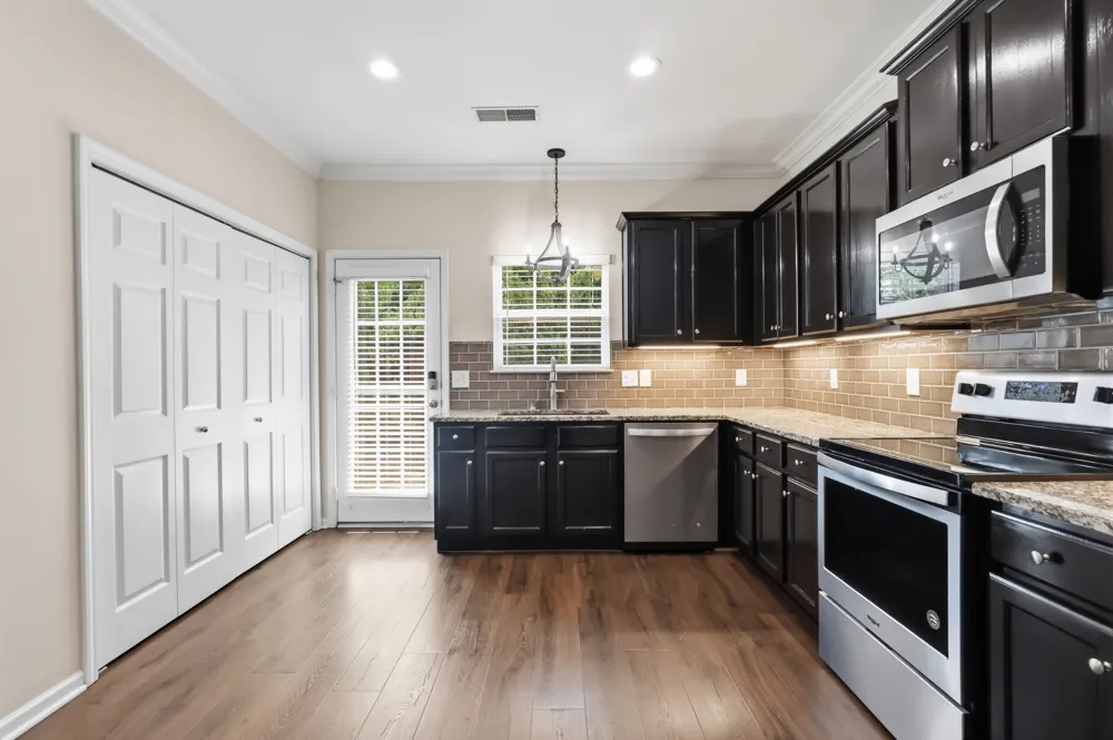 1101 Downs Blvd #289 Franklin, TN 37064