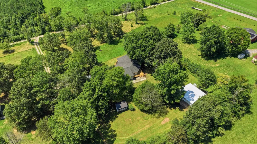 93 Gary Lane Ringgold, GA 30736