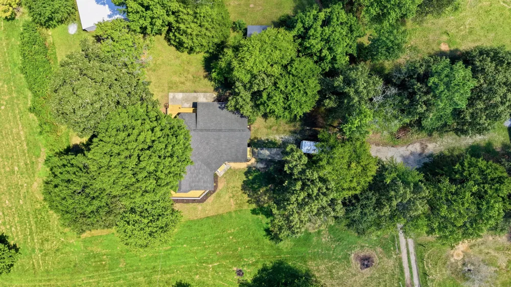 93 Gary Lane Ringgold, GA 30736