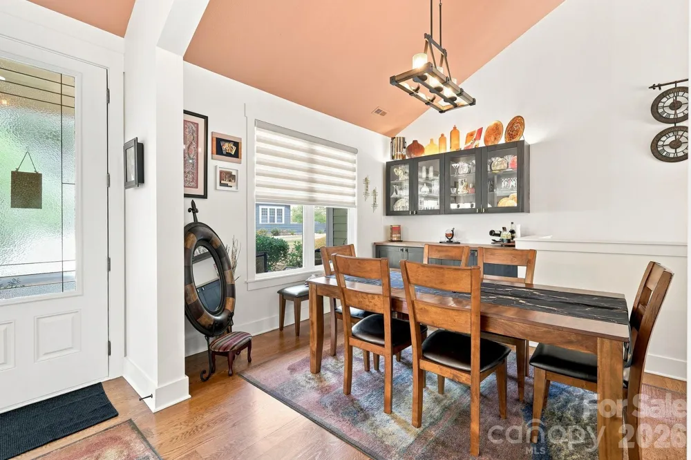 45 Creekside View Drive Asheville, NC 28804