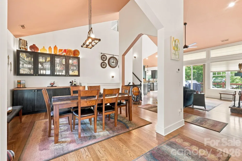 45 Creekside View Drive Asheville, NC 28804