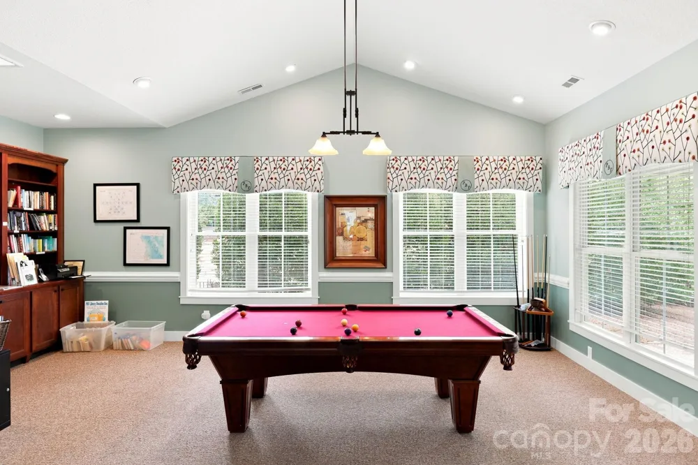 45 Creekside View Drive Asheville, NC 28804