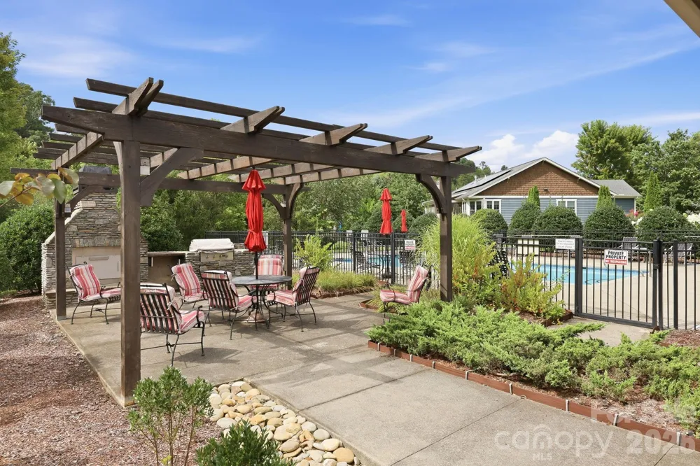 45 Creekside View Drive Asheville, NC 28804