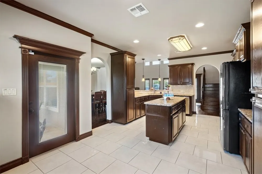3614 Lake Palestine Robstown, TX 78380
