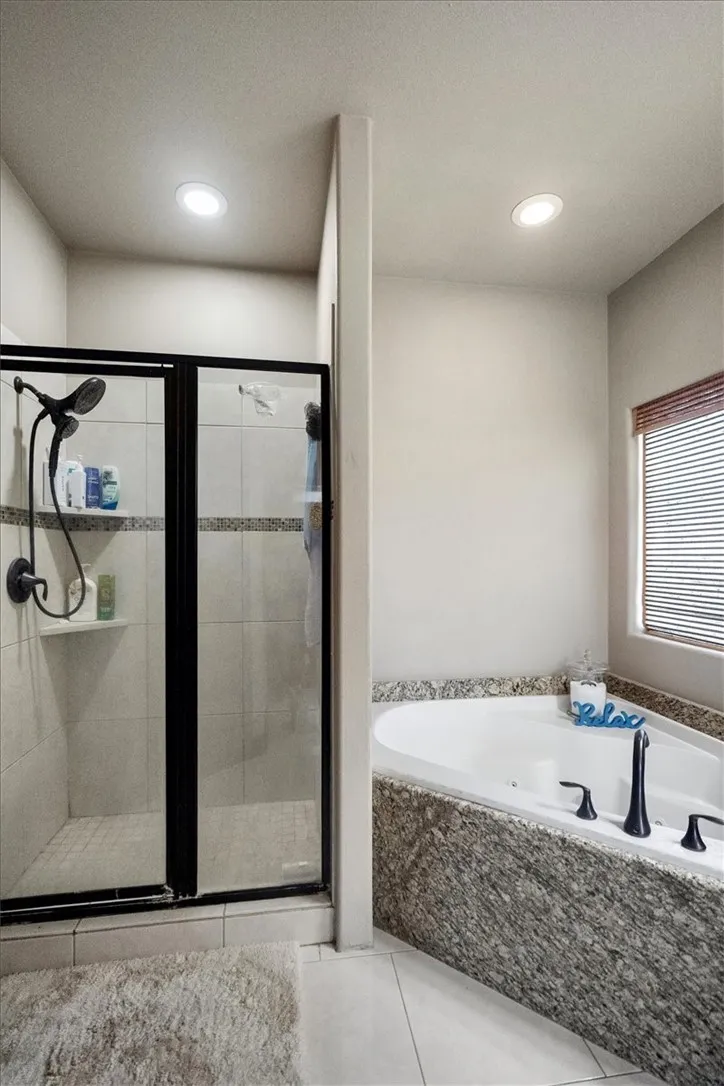 3614 Lake Palestine Robstown, TX 78380