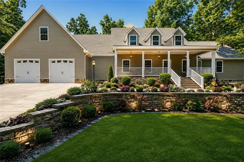 1141 Buttermilk Road SW Cave Spring, GA 30124