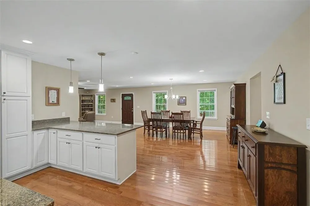 1141 Buttermilk Road SW Cave Spring, GA 30124