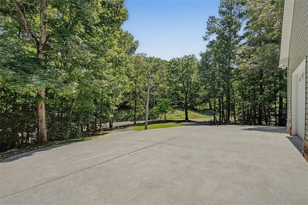 1141 Buttermilk Road SW Cave Spring, GA 30124