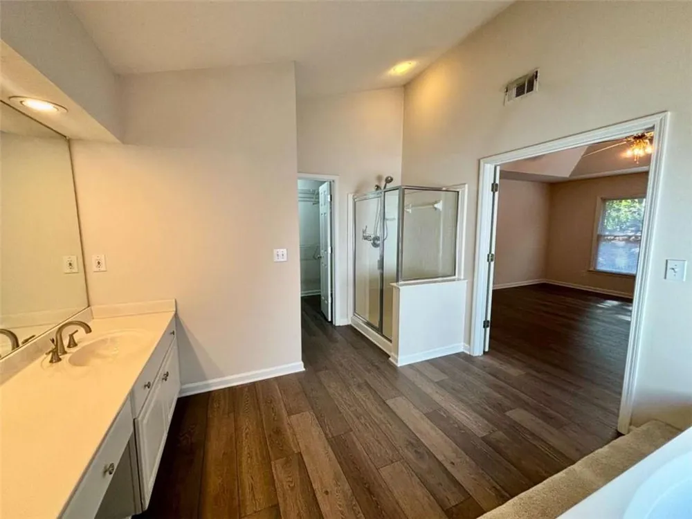 10920 Glenbarr Drive Johns Creek, GA 30097