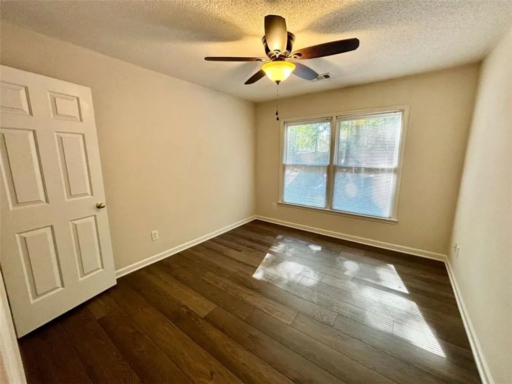 10920 Glenbarr Drive Johns Creek, GA 30097