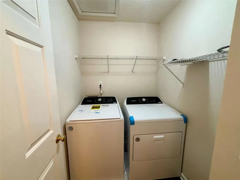 10920 Glenbarr Drive Johns Creek, GA 30097