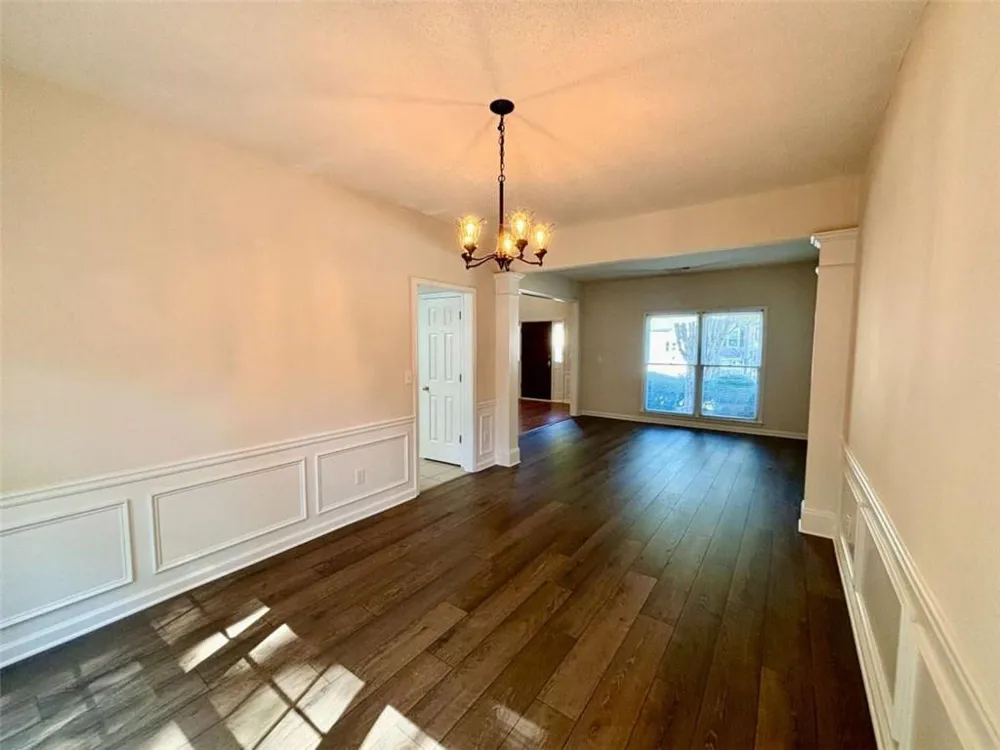 10920 Glenbarr Drive Johns Creek, GA 30097