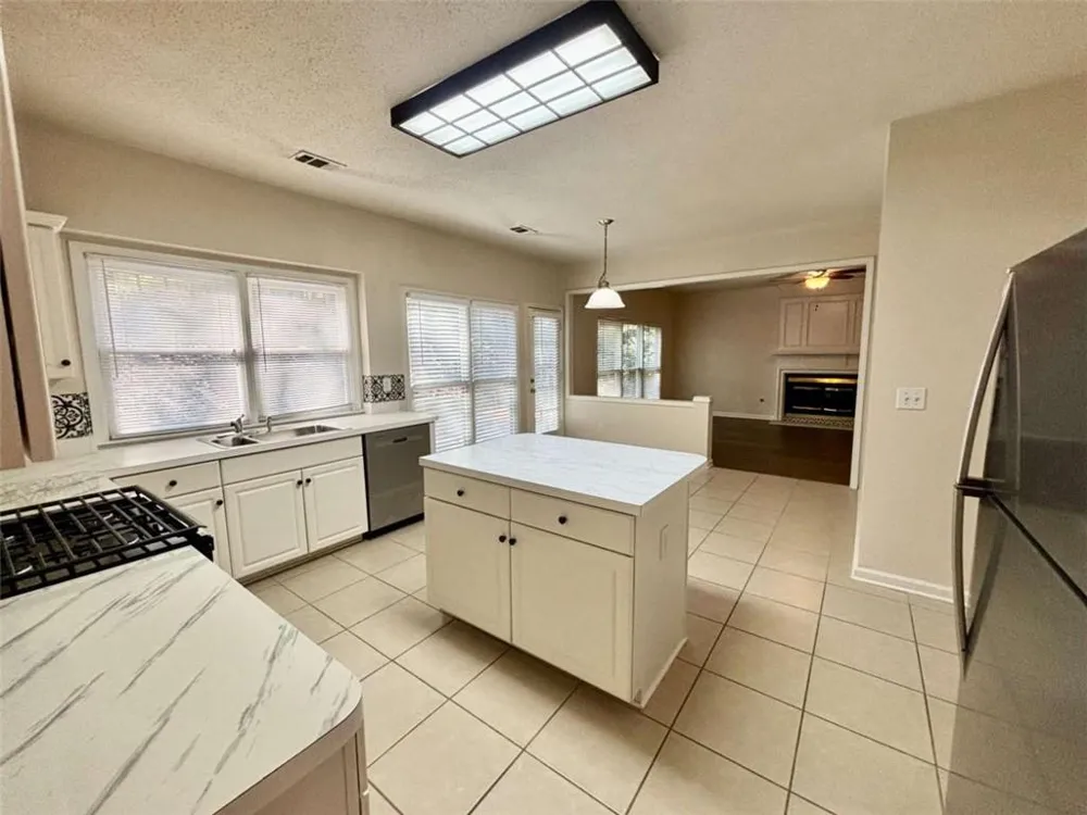 10920 Glenbarr Drive Johns Creek, GA 30097
