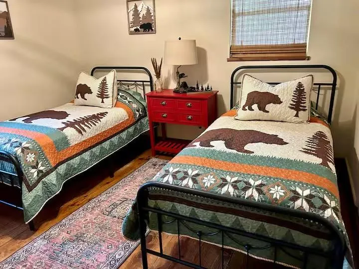 7932 Highway 75 Alt Helen, GA 30545