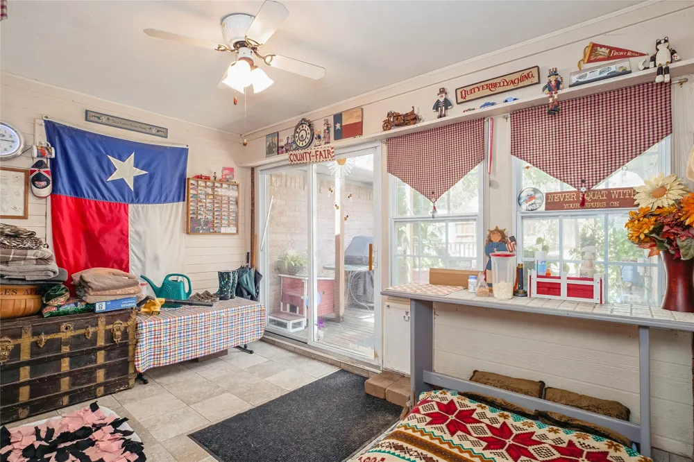 7133 Starnes Road North Richland Hills, TX 76182