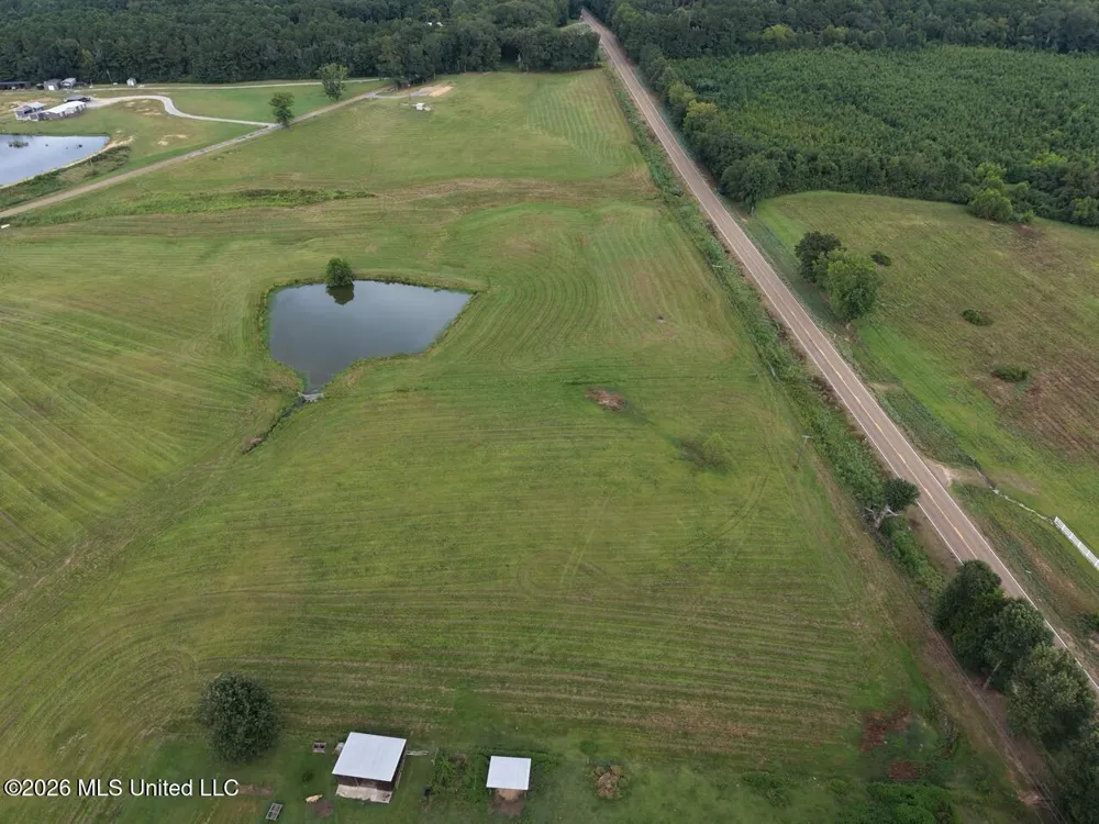 8066 Old Highway 24 Centreville, MS 39631