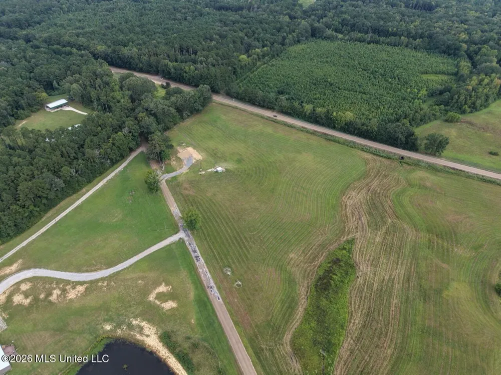 8066 Old Highway 24 Centreville, MS 39631
