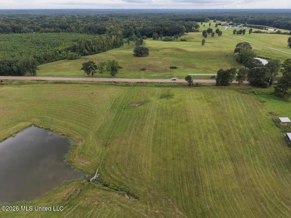 8066 Old Highway 24 Centreville, MS 39631