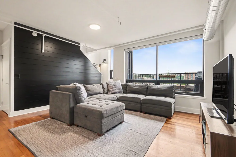 600 Broadway Avenue NW #602 Grand Rapids, MI 49504