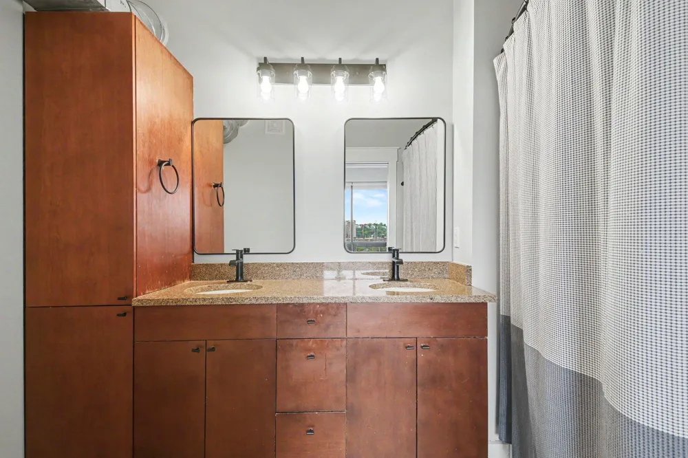 600 Broadway Avenue NW #602 Grand Rapids, MI 49504