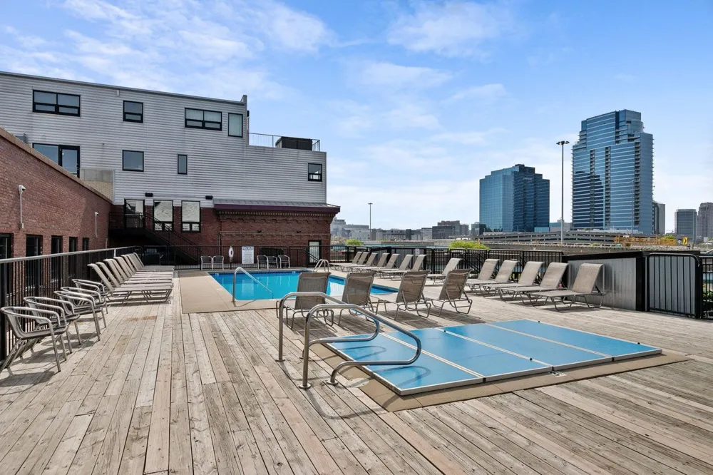 600 Broadway Avenue NW #602 Grand Rapids, MI 49504