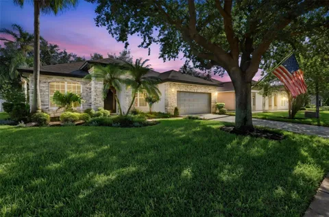 551 WOODFORD DRIVE