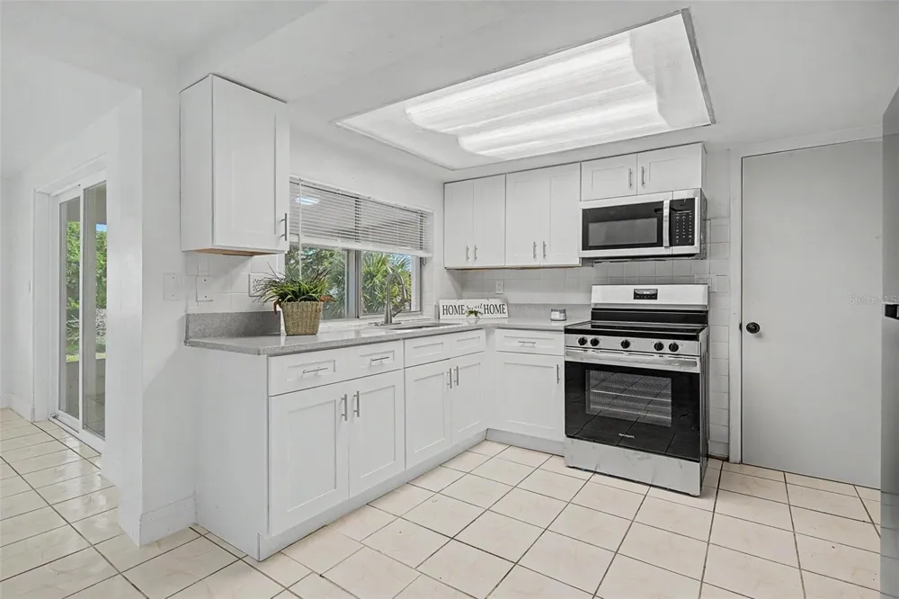 3909 SAIL DRIVE New Port Richey, FL 34652