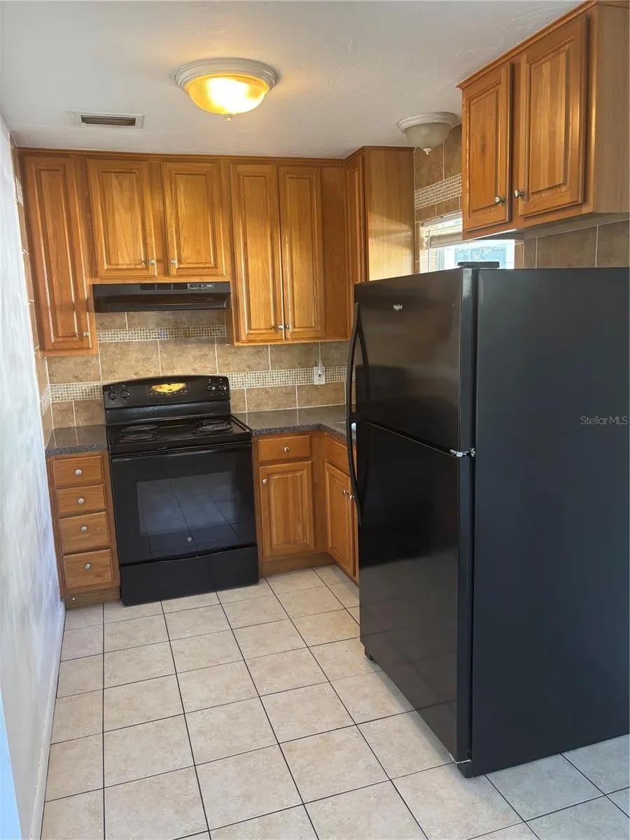 614 ROSERY ROAD NW Largo, FL 33770