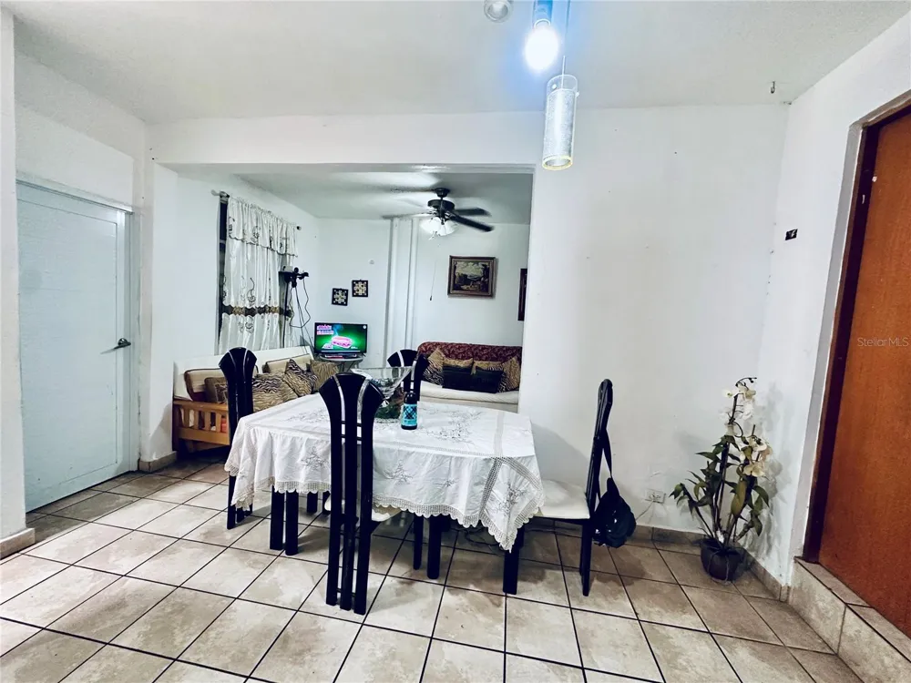 Calle 27 SO URB. LAS LOMAS 869 San Juan, PR 00921