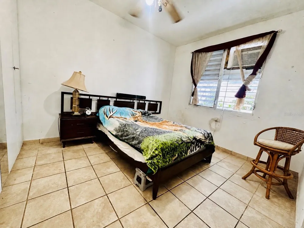 Calle 27 SO URB. LAS LOMAS 869 San Juan, PR 00921