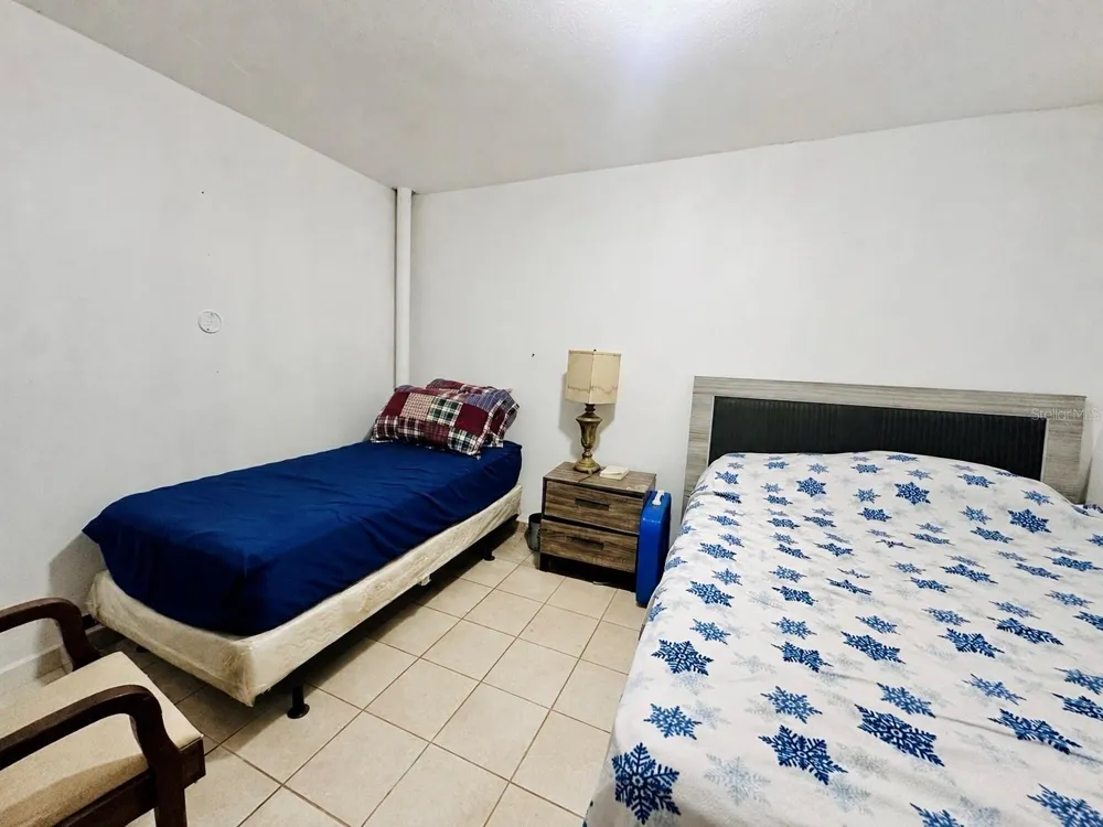 Calle 27 SO URB. LAS LOMAS 869 San Juan, PR 00921