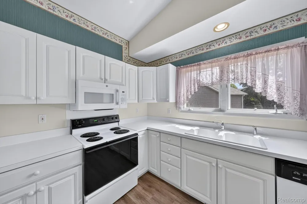9178 Nicole Lane Davison Township, MI 48423