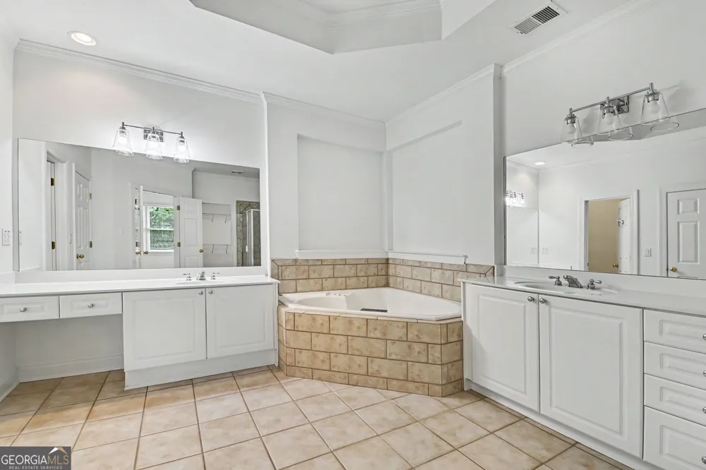 5861 Riverstone CIR Atlanta, GA 30339