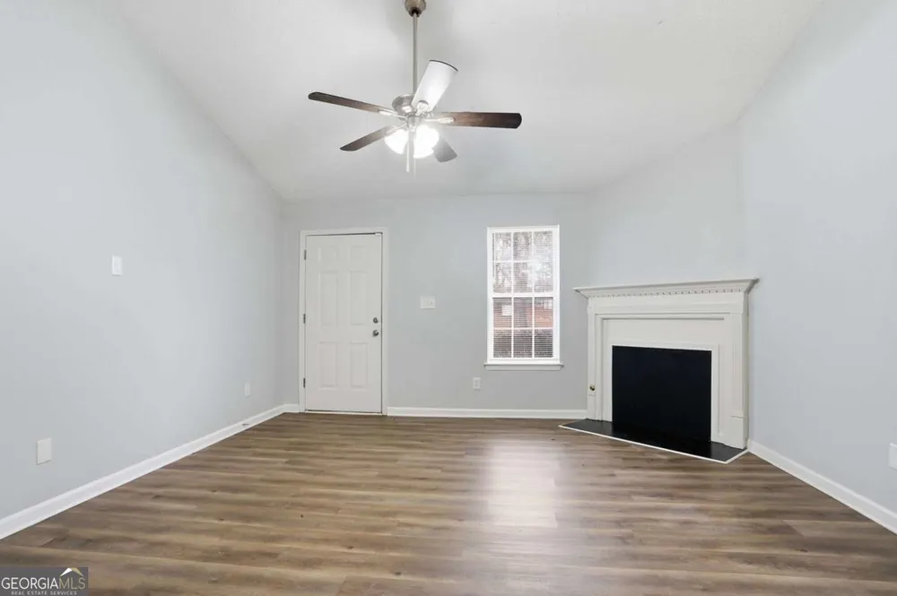 11066 Shannon CIR Hampton, GA 30228