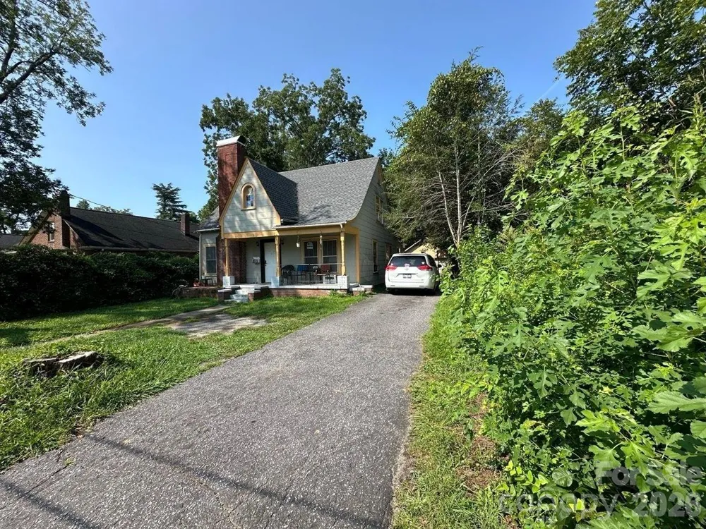 311 Beall Street NW Lenoir, NC 28645