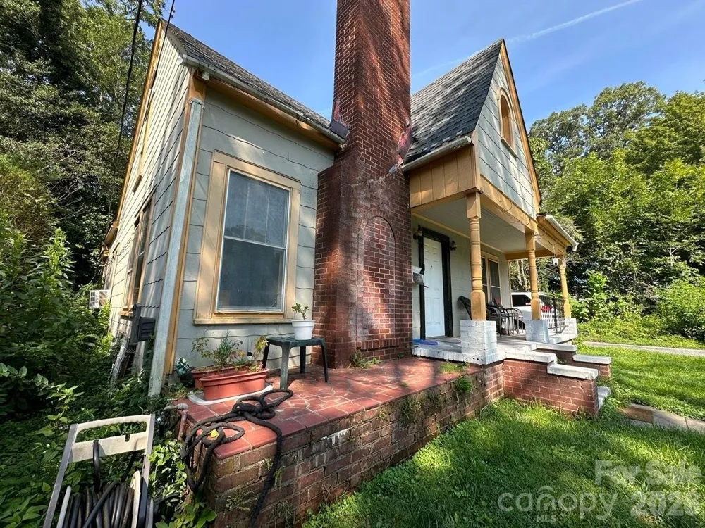 311 Beall Street NW Lenoir, NC 28645