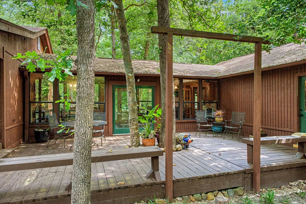 209 Woodfern Glen Holly Lake Ranch, TX 75765