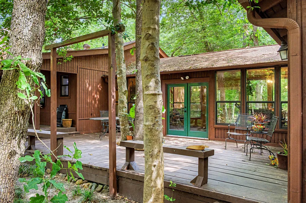 209 Woodfern Glen Holly Lake Ranch, TX 75765