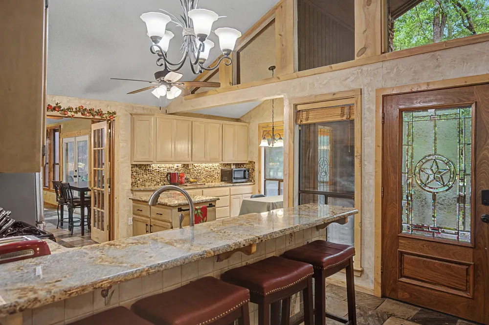 209 Woodfern Glen Holly Lake Ranch, TX 75765