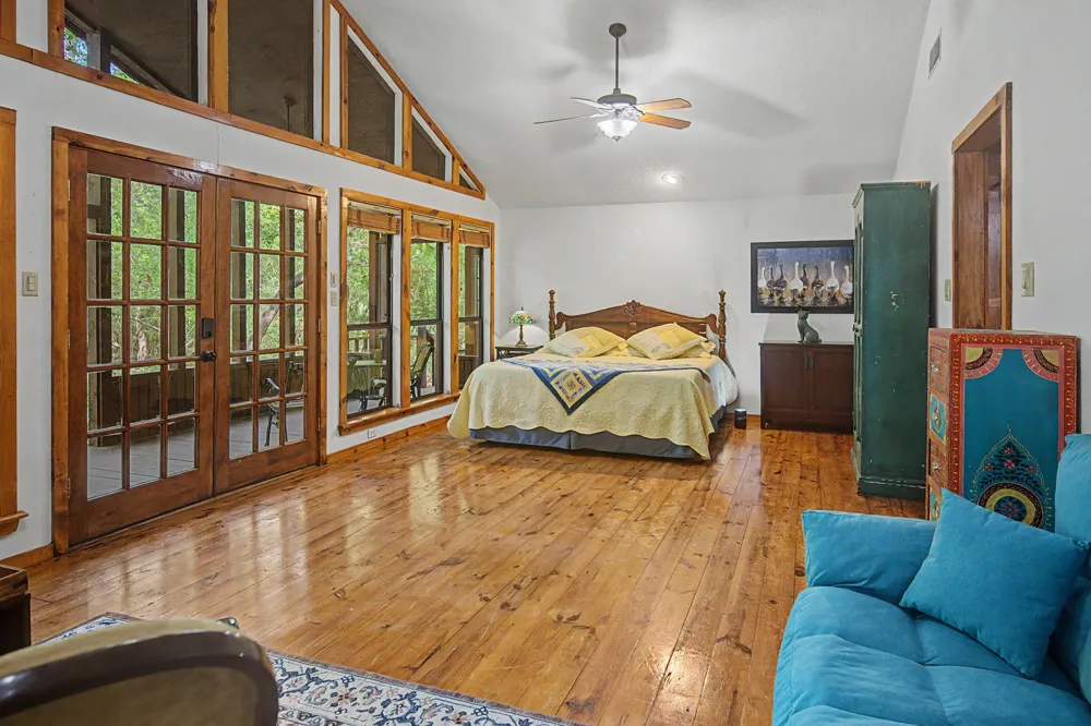 209 Woodfern Glen Holly Lake Ranch, TX 75765