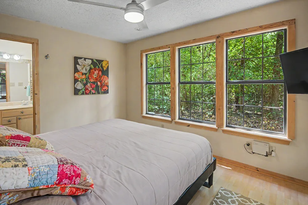 209 Woodfern Glen Holly Lake Ranch, TX 75765