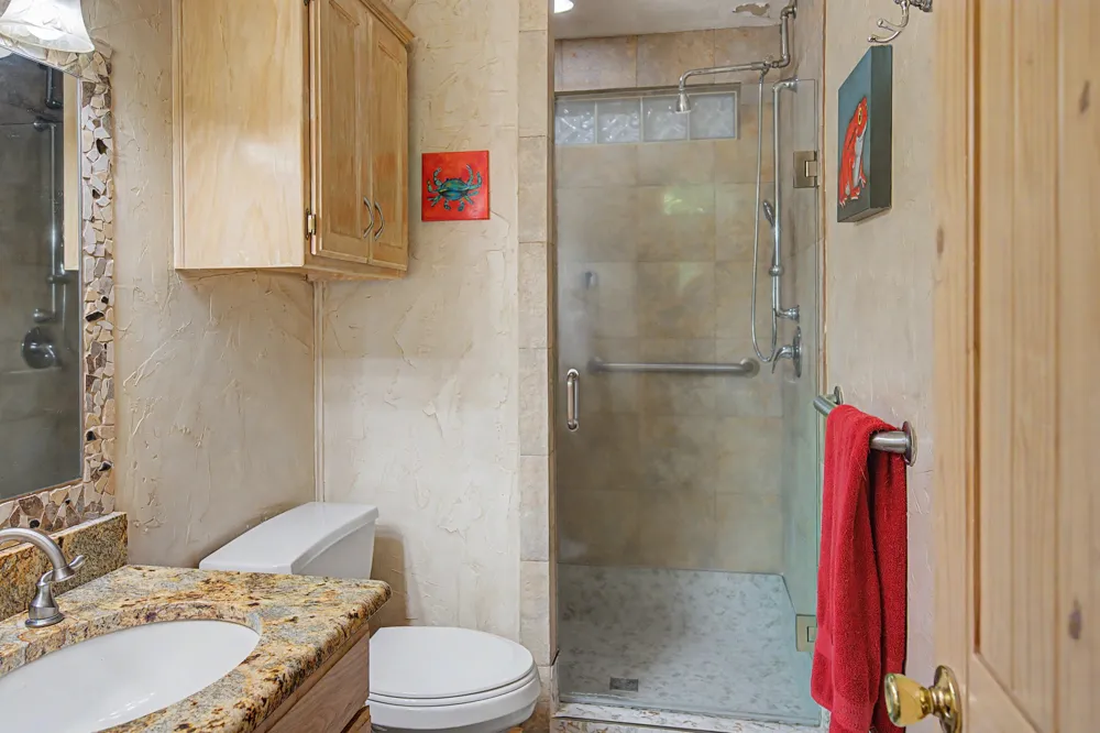 209 Woodfern Glen Holly Lake Ranch, TX 75765