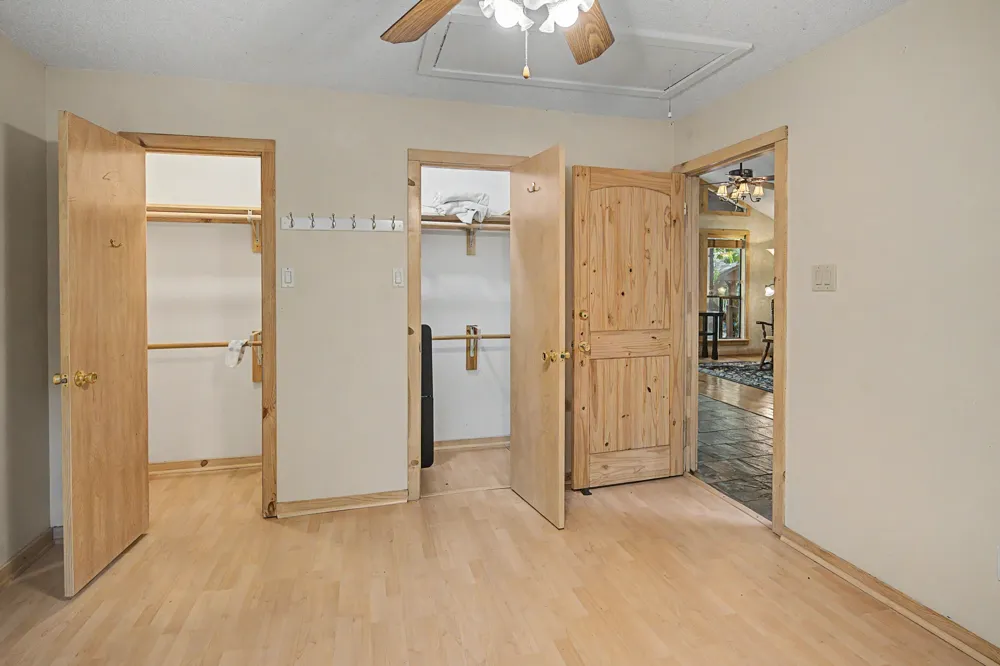 209 Woodfern Glen Holly Lake Ranch, TX 75765