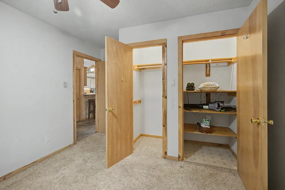 209 Woodfern Glen Holly Lake Ranch, TX 75765