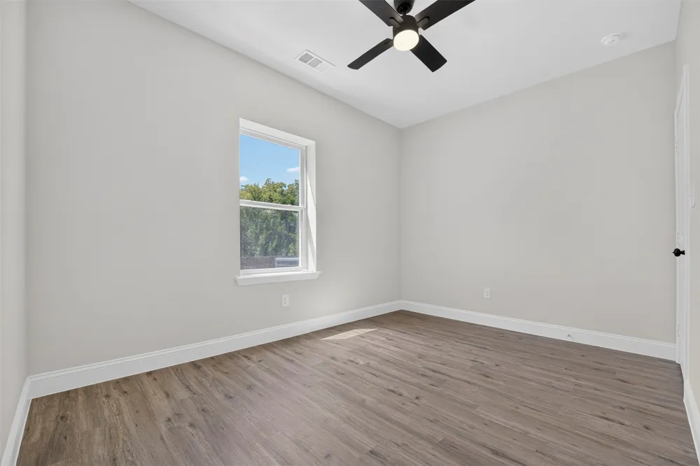 5293 County Road 921 Nevada, TX 75173